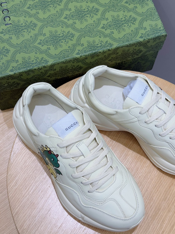 G*u*i sneaker