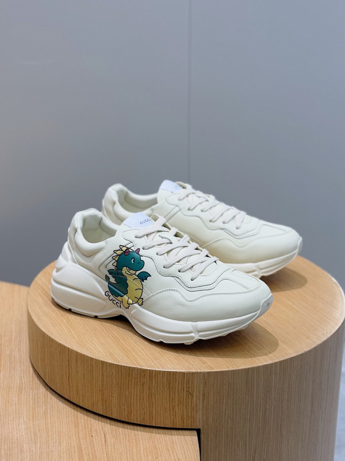G*u*i sneaker
