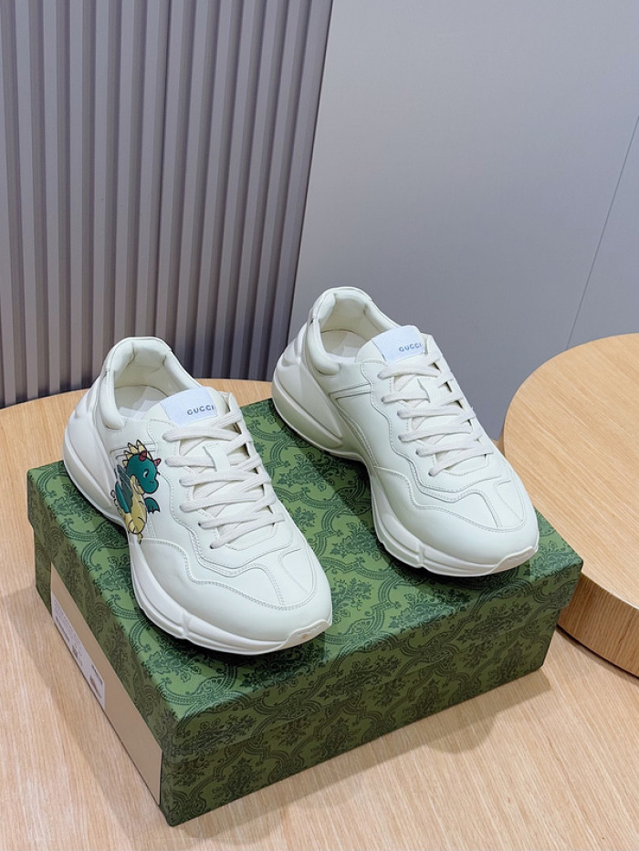 G*u*i sneaker