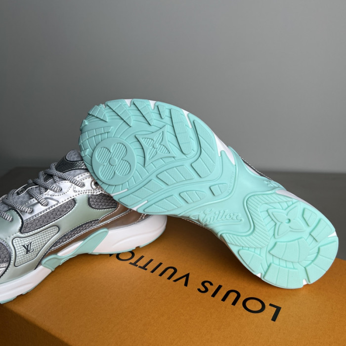 L&V SNEAKERS