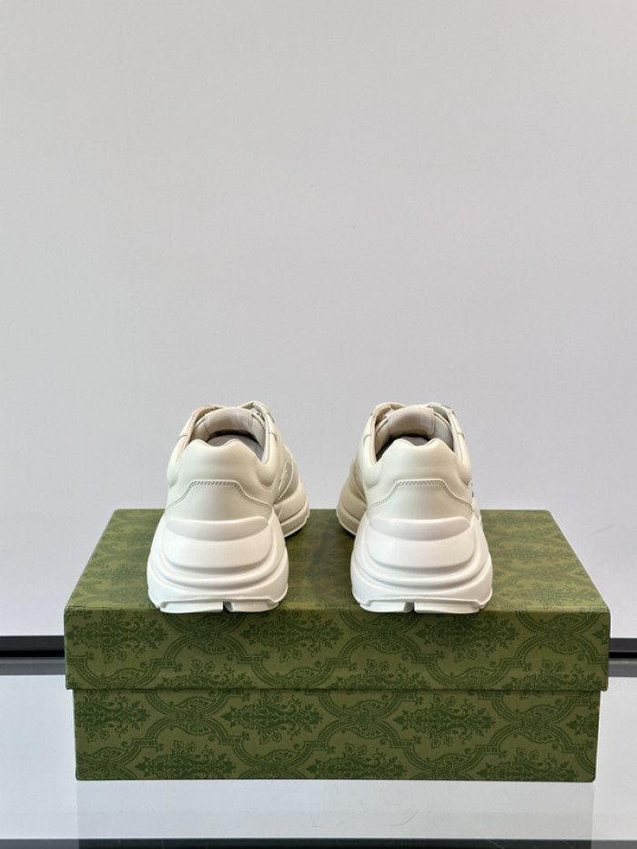 G*u*i sneaker
