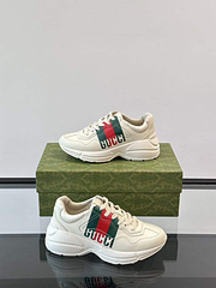 G*u*i sneaker