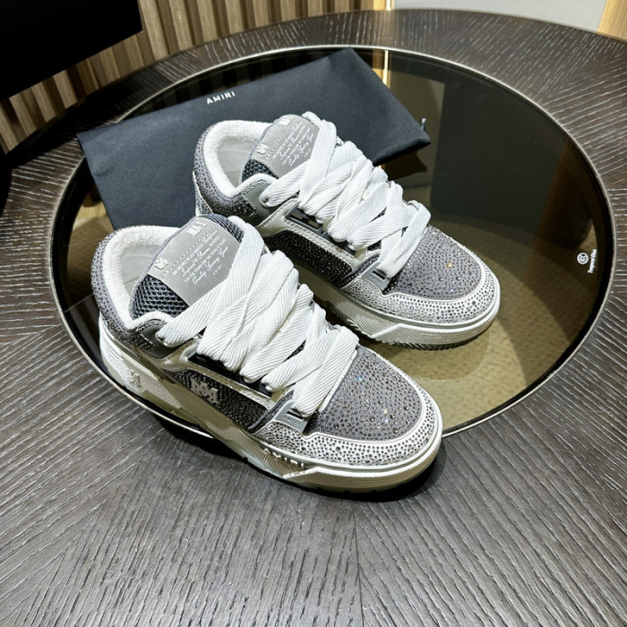 AM1R1 SNEAKERS