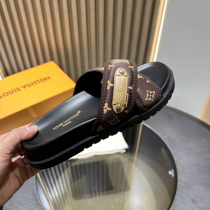 L&V SLIPPERS