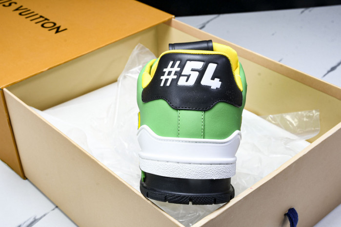 L&V SNEAKERS
