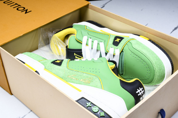 L&V SNEAKERS