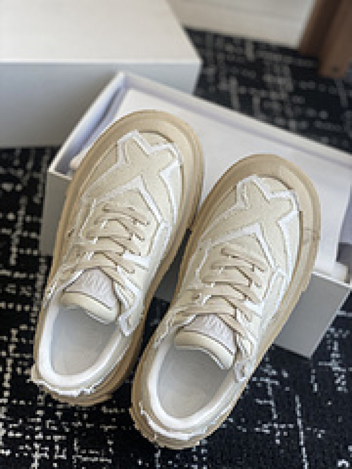 ma*s*n Ma*i*laa shoes