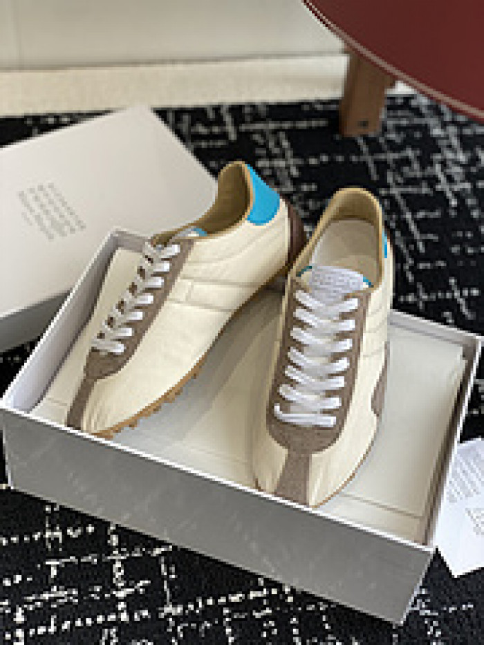ma*s*n Ma*i*laa shoes