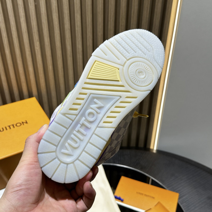 L&V SNEAKERS