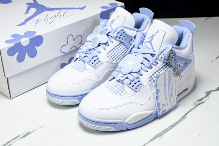 Air Jordan 4 “Forget Me Not” WMNS HV0823-100