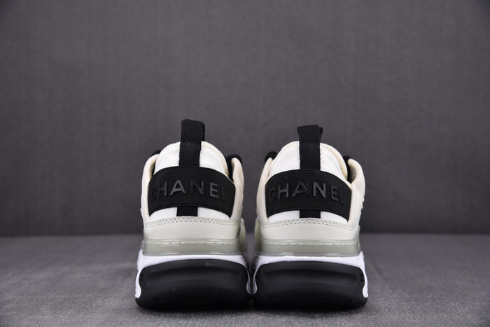 CHANEEL sneaker