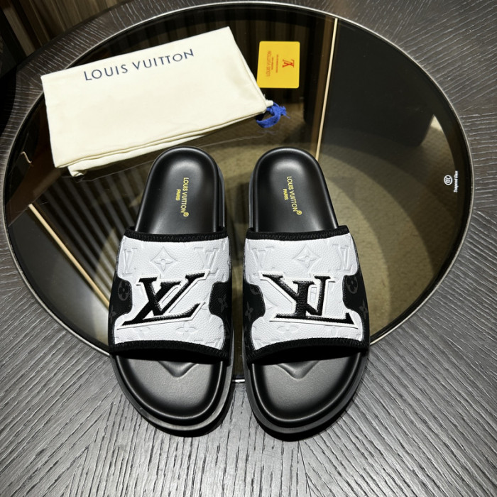 L&V SLIPPERS