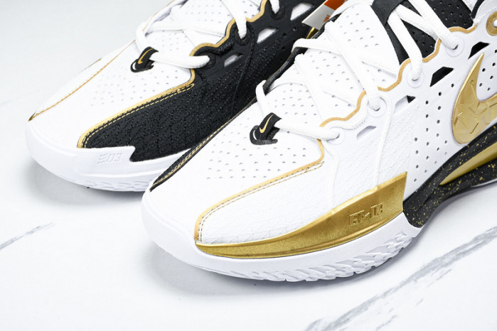 NIKE AIR ZOOM G.T.CUT 3 EP HF5702 170
