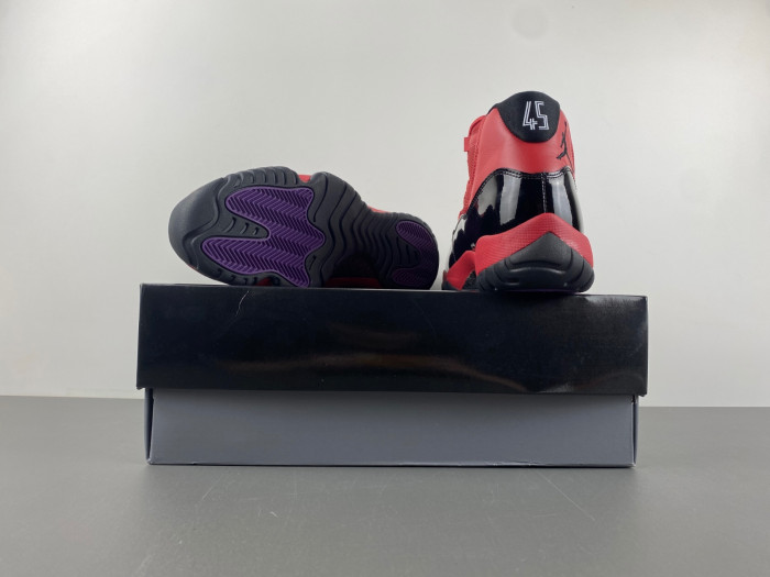 Air Jordan 11  CT8012-600
