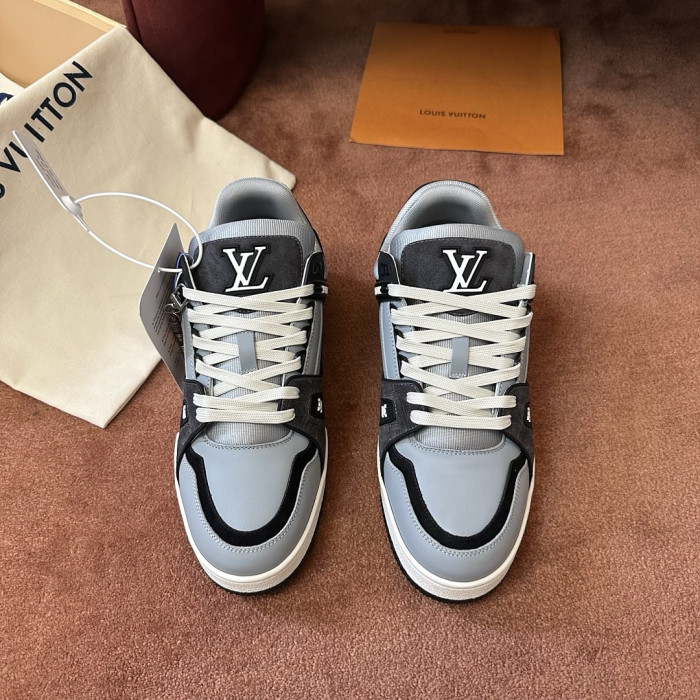 L&VT SNEAKERS