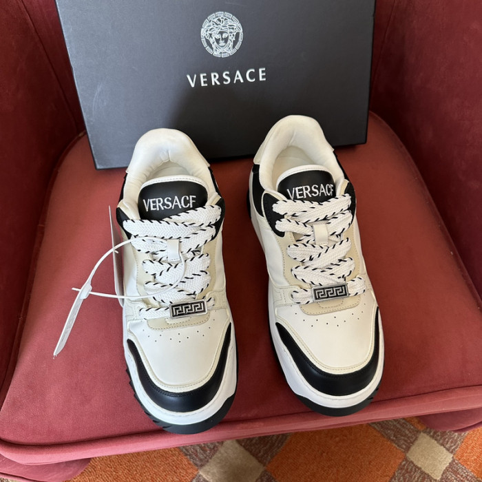 VER DESIGNER SNEAKERS