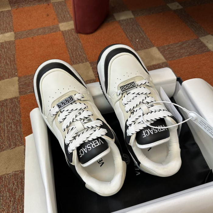 VER DESIGNER SNEAKERS