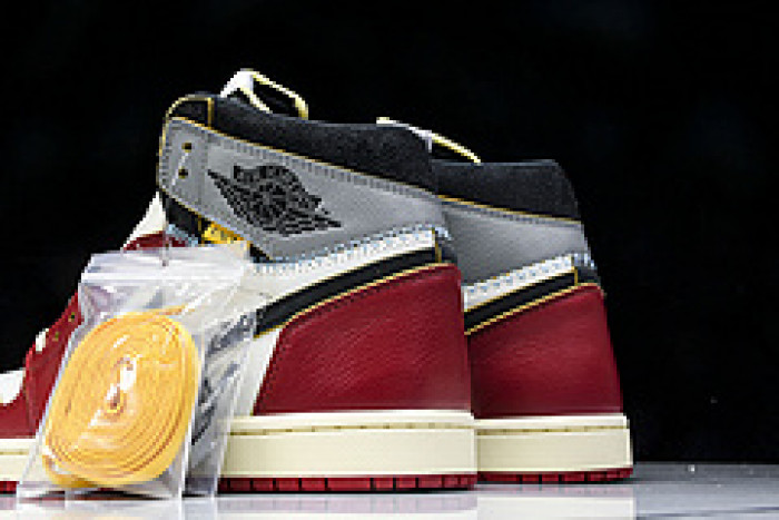 Union LA x Air Jordan 1 High OG “Chicago” UN HV8563-600