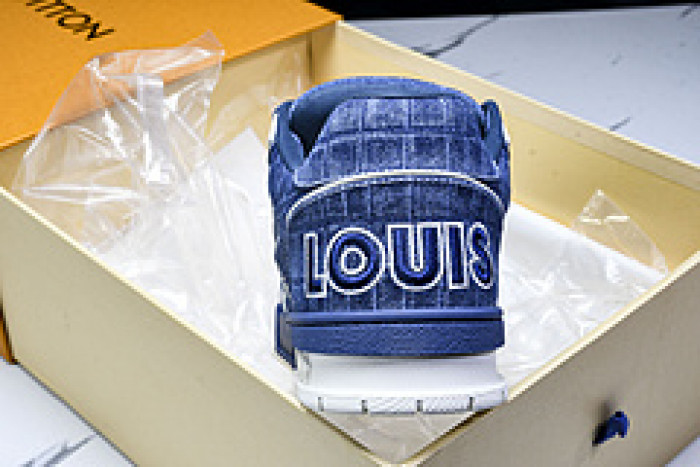 L&V SNEAKERS