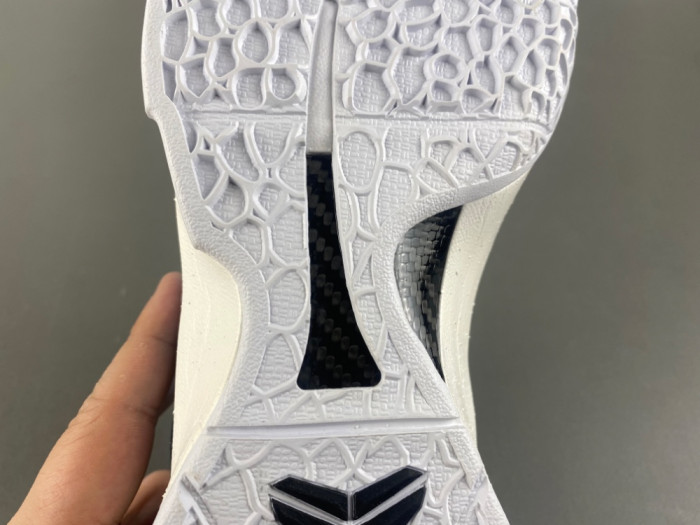Nike Kobe 6 Protro “Light Armory Blue” PE IO3672-400