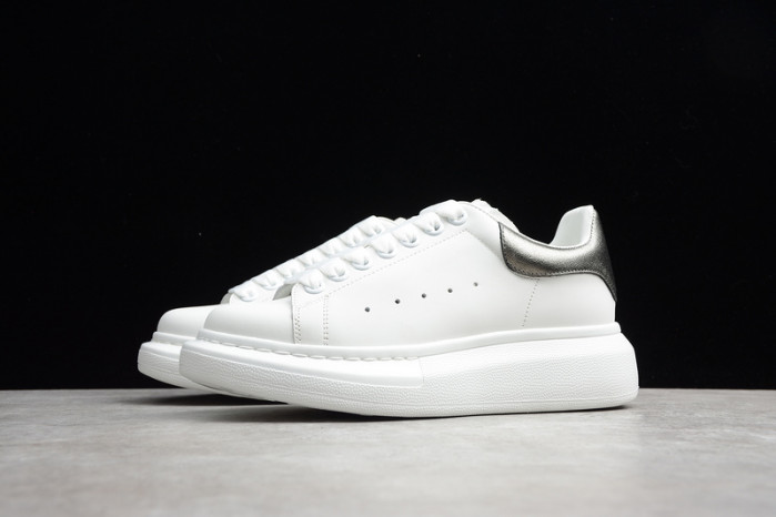 Alexander McQueen sneaker
