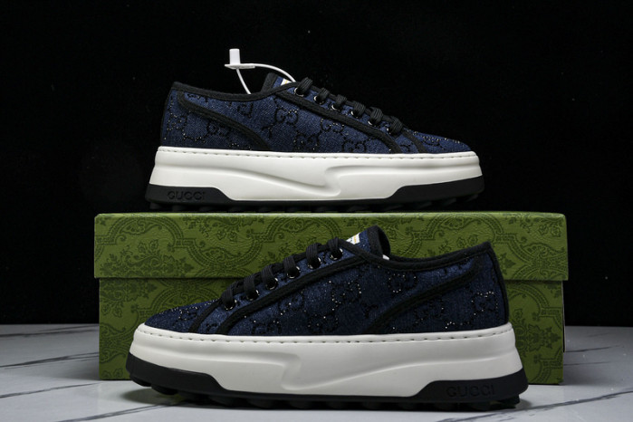G*u*i sneaker