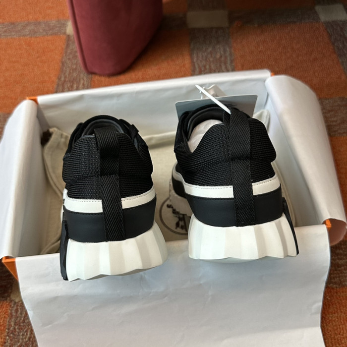 HER_MERS  SNEAKER