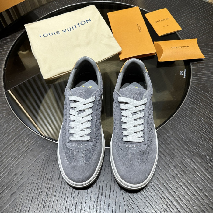 L&VT SNEAKERS