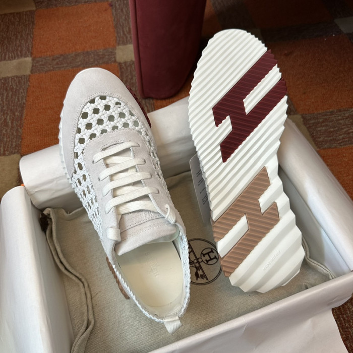 HER_MERS  SNEAKER