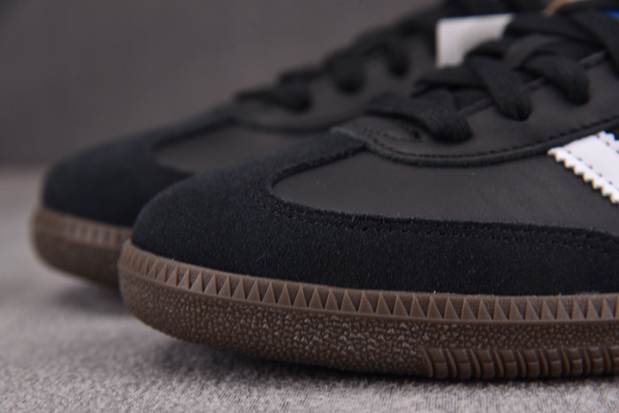 AD Samba OG Black White Gum   B75807