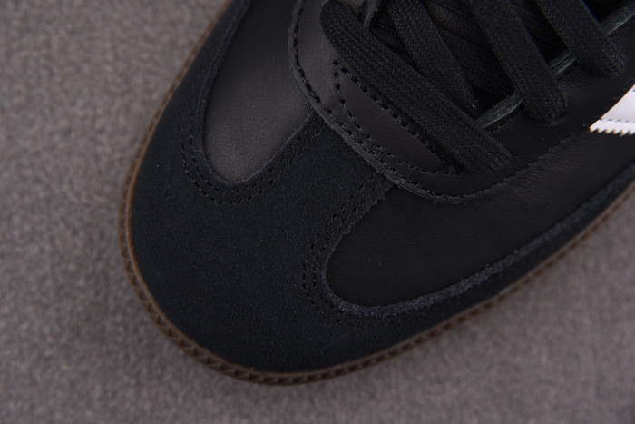 AD Samba OG Black White Gum   B75807