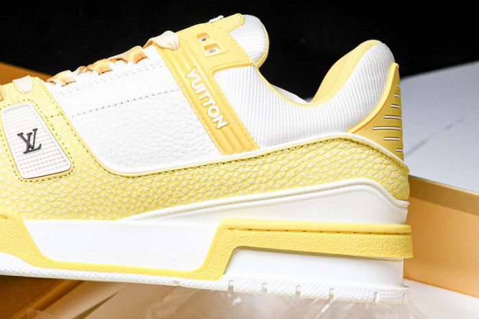 L&V SNEAKERS