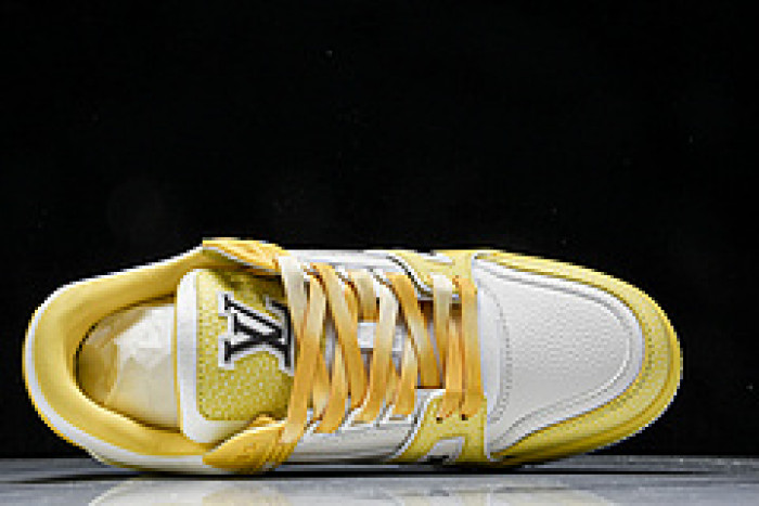 L&V SNEAKERS