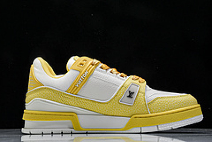 L&V SNEAKERS