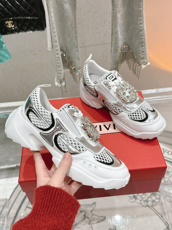 RV sneaker