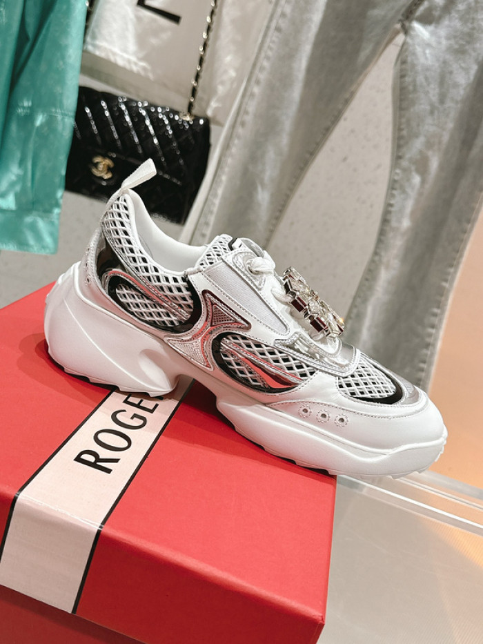 RV sneaker