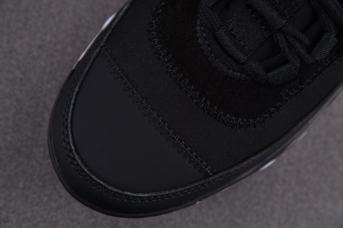 CHANEEL sneaker