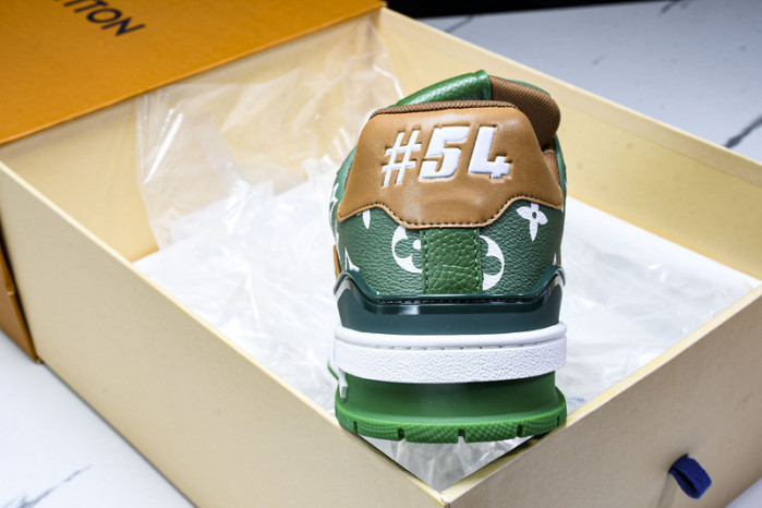 L&V SNEAKERS