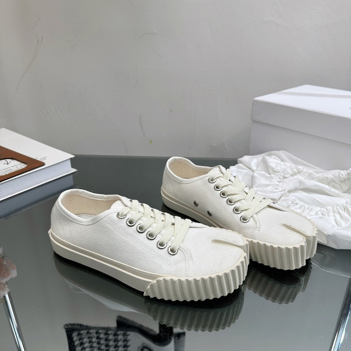 Ma1s0n Marg*e1aa shoes