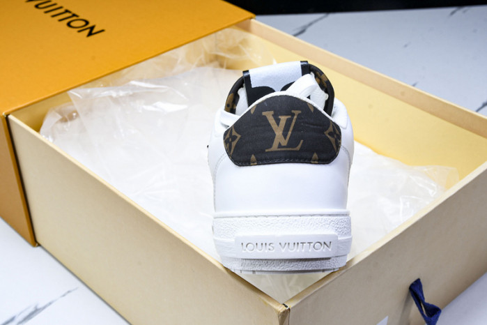 L&V SNEAKERS