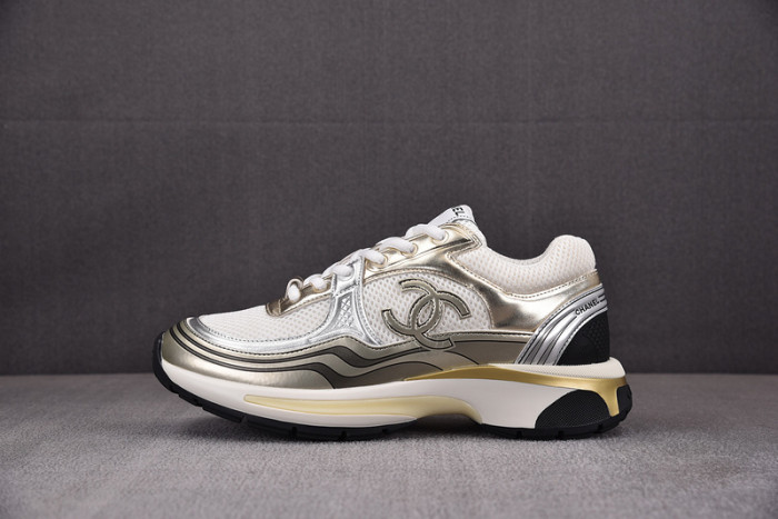 CHANEEL sneaker