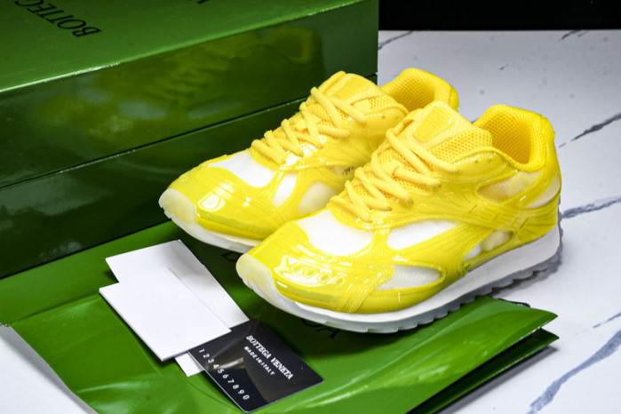b0tte*a Ven*ta sneaker