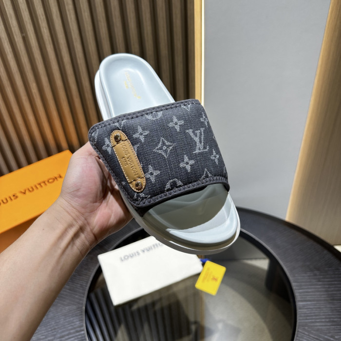 L&V SLIPPERS