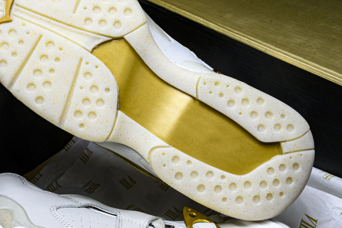 Air Jordan 8 Retro Champagne 832821-030