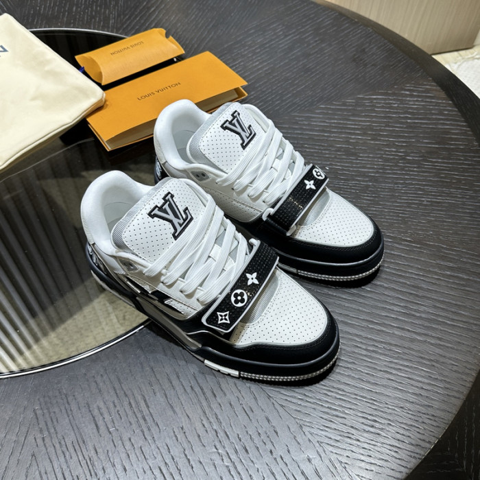 L&V SNEAKERS