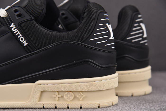 L&V SNEAKERS