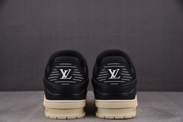 L&V SNEAKERS