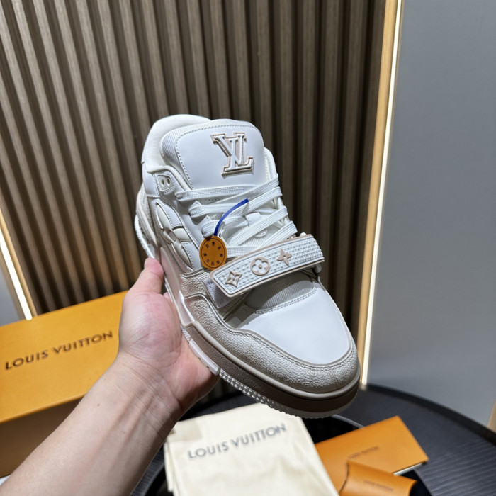 L&V SNEAKERS