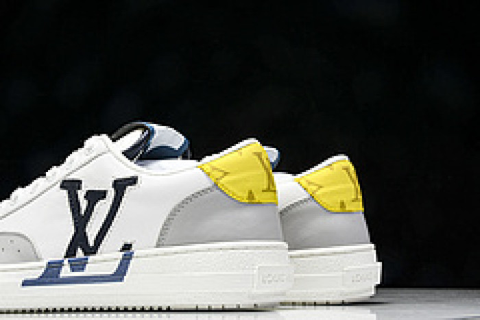 L&V SNEAKERS