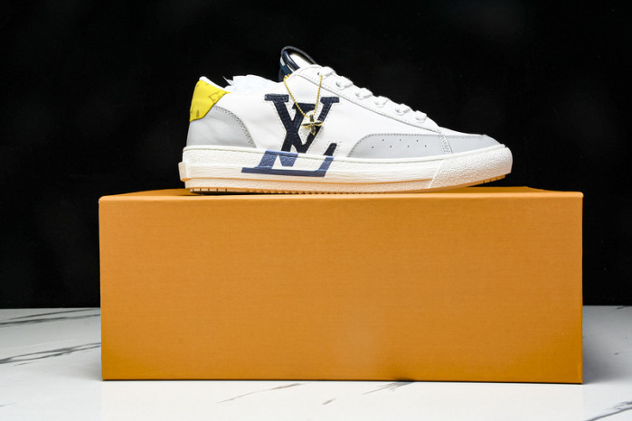 L&V SNEAKERS